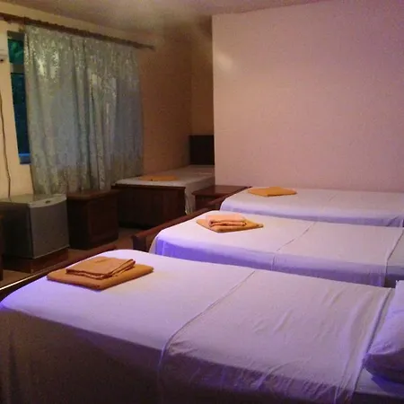 Otel Grand Golem (Tirana)