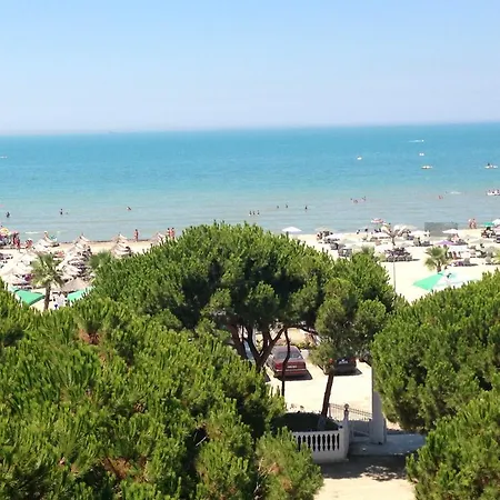 Ξενοδοχείο Grand 3*