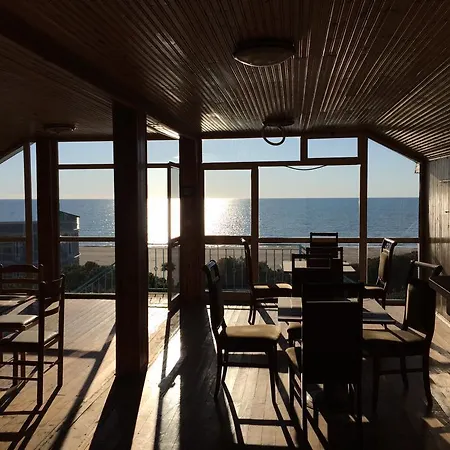 Grand Ξενοδοχείο Golem (Tirana)