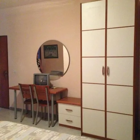 Grand Ξενοδοχείο Golem (Tirana)