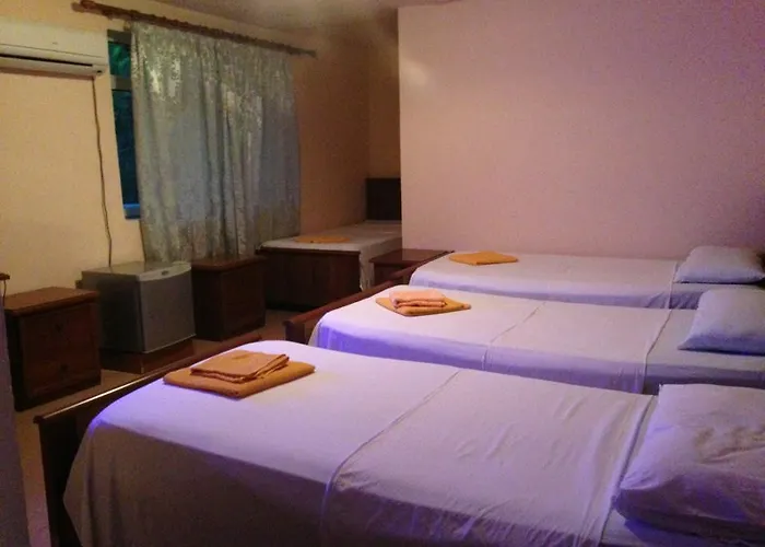 Hotel Grand Golem (Tirana)